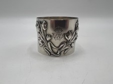 RARE ROND DE SERVIETTE EN