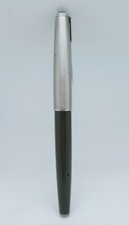 ANCIEN STYLO PLUME PARKER GRIS MADE IN ENGLAND PLUME MÉTAL DORÉ OLD FOUNTAIN PEN
