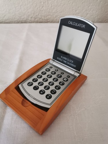 Horloge alarme calculatrice - horloge,, alarme,