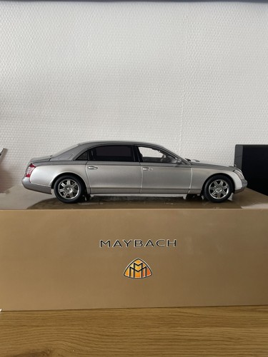 Autoart maybach 62 - maybach,