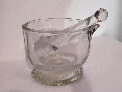 Ancien mortier pilon verre - mortier,