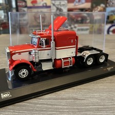 Miniature Ixo 1/43 Camion Peterbilt 359 1973