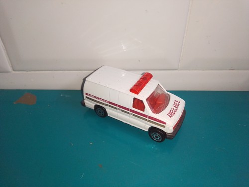 2306256 voiture majorette - 2306256,