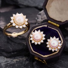 Bague et boucles d'oreilles en