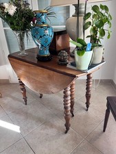 Table style Louis Philippe en Noyer XIXe