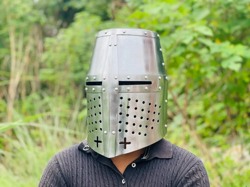 Grand casque chevalier