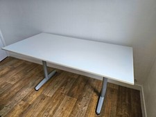 Bureau Ikea 160x80cm, hauteur