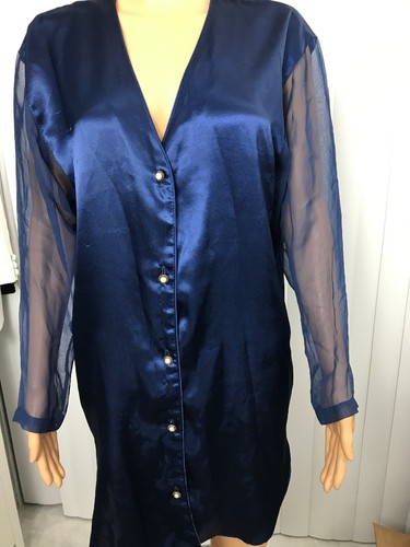 Victorias secret gold label - gold,