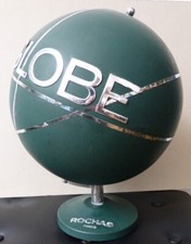 Globe terrestre Objet publicitaire PLV pour le parfum GLOBE de ROCHAS vers 1990