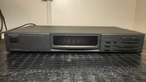 Kenwood stereo tuner - kenwood, am-fm