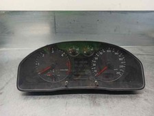 8D0919861A tableau de bord