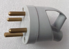 Prise électrique Mâle 3P+T Plexo Gris 380V 20A Be SGDG "Neuf"