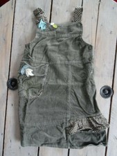 Robe à bretelles vert kaki