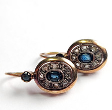 Boucles D'Oreilles En Style