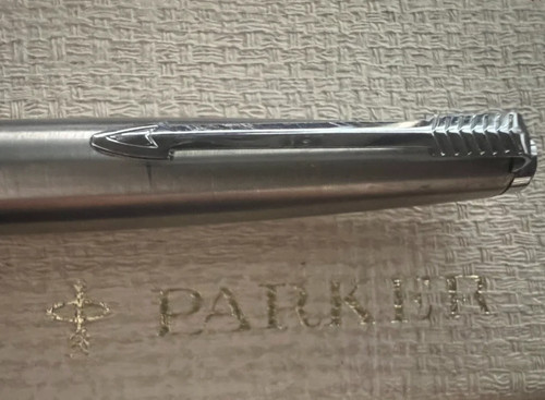 Parker stylo plume - À,