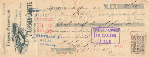 Vieux papier fiscaux sur - vieux,