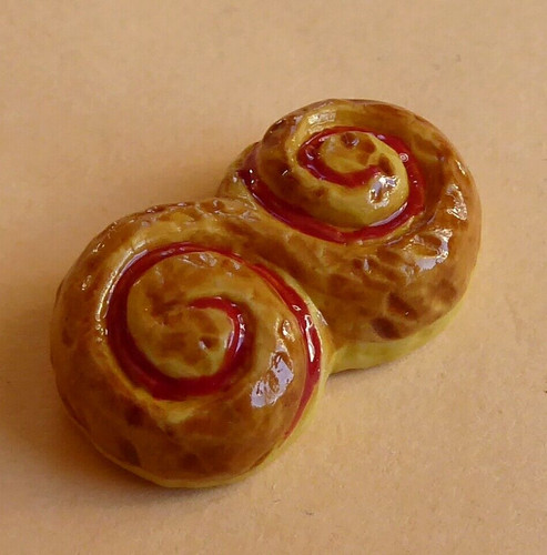 Fève les viennoiseries - fève,