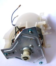 MS-5785582 Moteur + pignon pour robot MOULINEX adventio