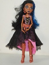 Poupée monster high robecca - poupée,