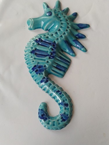 Hippocampe céramique - en,