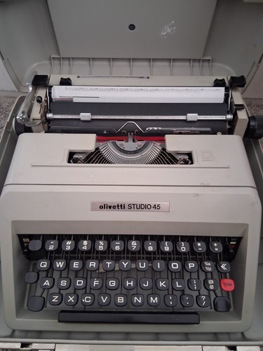 Vintage olivetti studio - vintage,