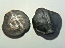 LOT DE 2 POTINS GAULOIS ANTIQUE