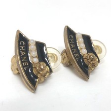 Boucles d'oreilles CHANEL