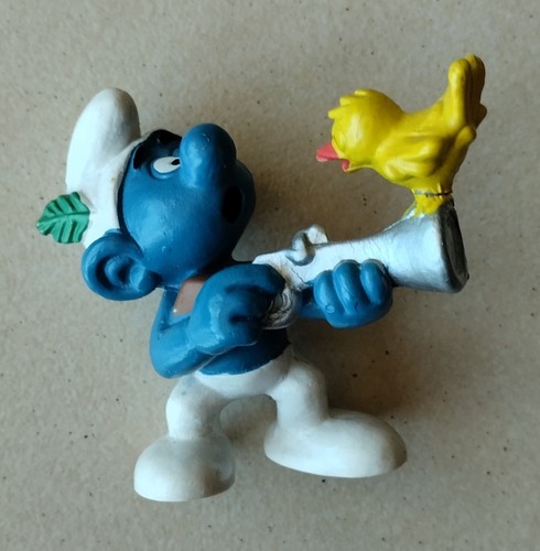 Figurine schtroumpf chasseur - figurine,