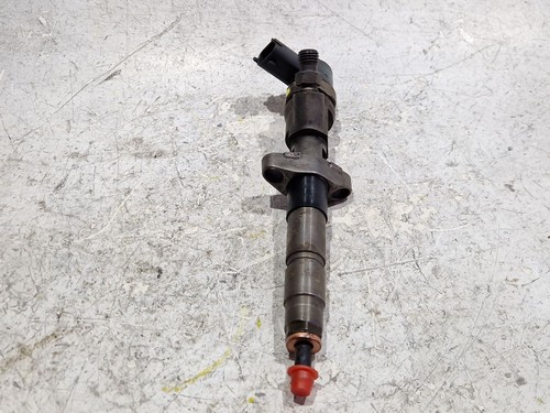 0445110261 injecteur 64758 - 0445110261,