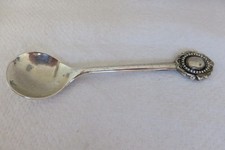 Ancienne petite cuillère