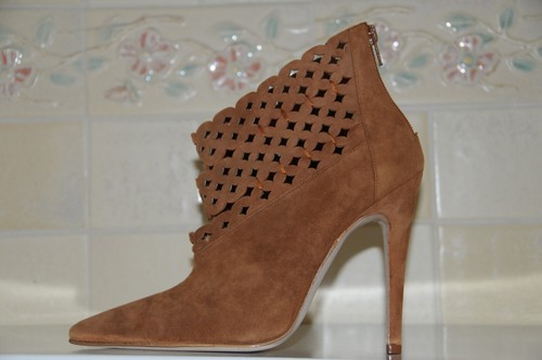 1195 new manolo - $1195, niema