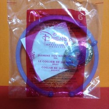 18 collier McDonald's Disney