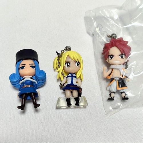 Lot figurines fairy tail - de,