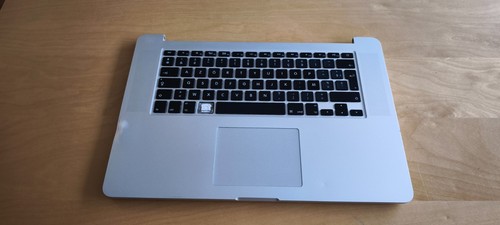 Apple macbook pro retina - apple,