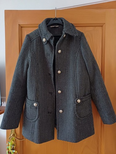 Très beau manteau noir - beau,