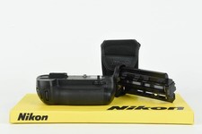 Prise de batterie Nikon MB-D15