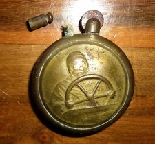 Briquet  Ancien Coureur