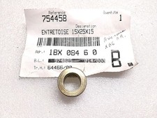 ENTRETOISE DE ROUE  15x25x15mm