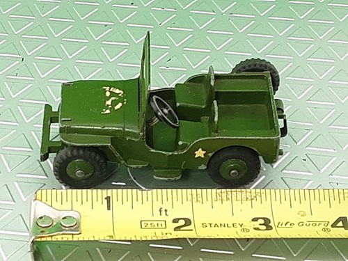 Dinky toys army willys - dinky,