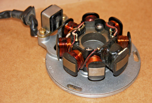 Stator allumage mc250434005 - stator, d'allumage