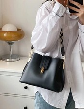 Sac Seau A Bandoulière Magnétique Femme A Couture Simili Cuir Zippé Ajustable