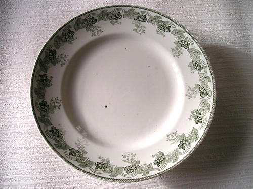 Saint amand plat piedouche - ,