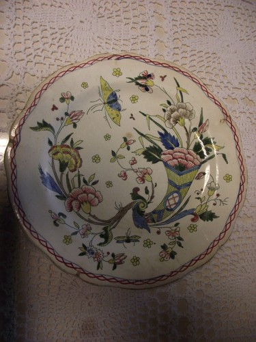 Très belle assiette faience