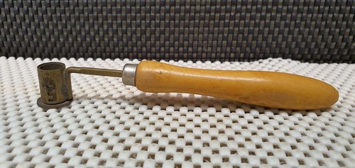 Outil ancien chasse - outil, dosette