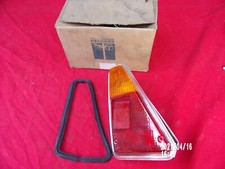 Peugeot 204- 304 break feu seima gauche 