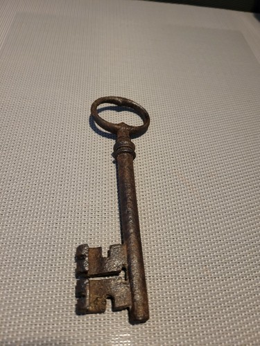 Cle ancienne portail fer - cle,