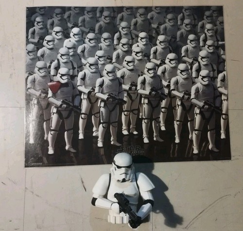 Figurine stormtrooper poster - stormtrooper,
