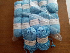 LOT DE 12  PELOTES NEUVES