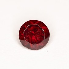 Pierre précieuse rubis naturel deep red de 0.40 carats coupe rond