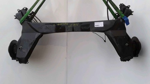 Traverse suspension arriere